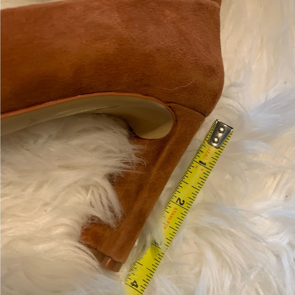 Aldo Caramel Suede Heels Pumps - Picture 4 of 8